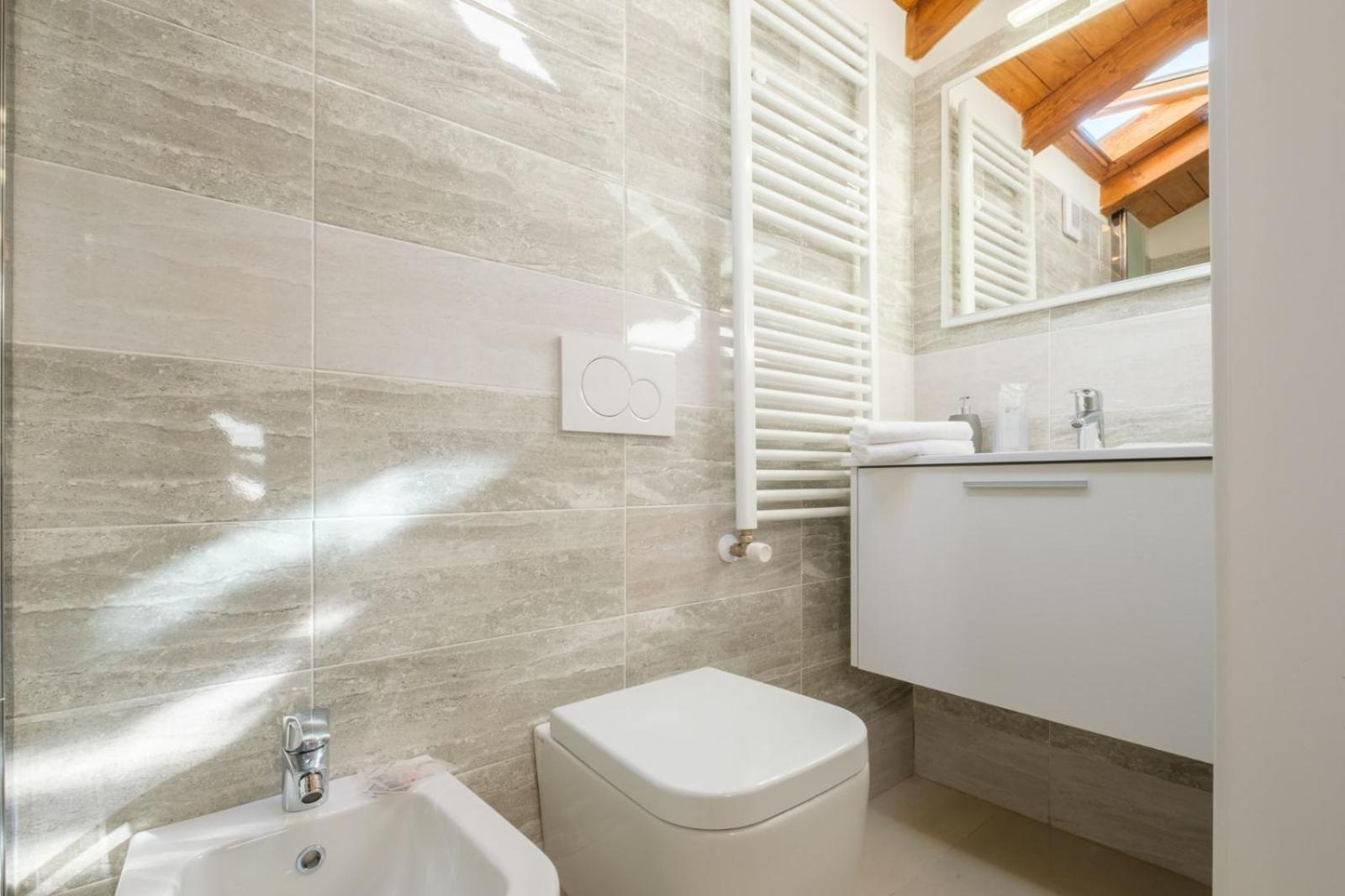 Piazza Maggiore - Il Sentiero Apartment With Private Garden Μπολόνια Εξωτερικό φωτογραφία